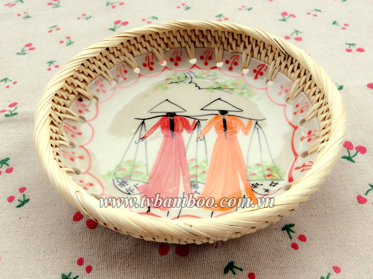 Rattan with ceramic